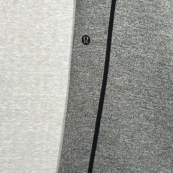 Lululemon Light Strides Crop Pants size 12 - Picture 4 of 10